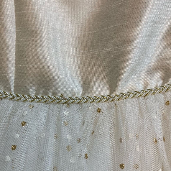 Flower girl dresses and sweaters - Picture 3 of 7